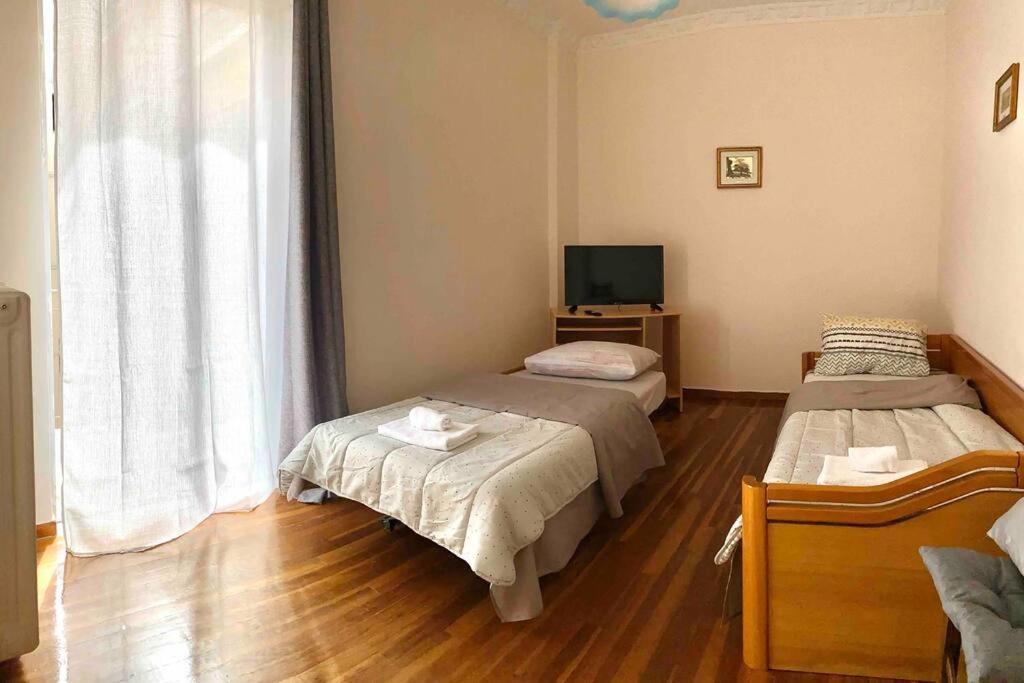B&J City Center Apartment Kalamata Exterior foto